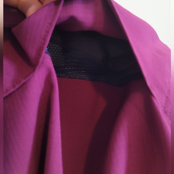 Hiking button up shirt - Picture 2 of 4